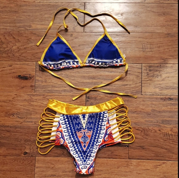 Amazon Essentials Other - Sexy Gold Swimsuit 💜💛